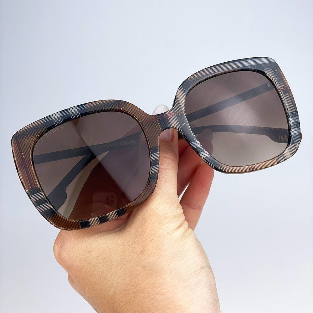 Burberry BE4323 400513 Sunglasses Check Brown Gradient Brown Square Women - Picture 3 of 12